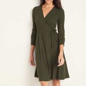 Old Navy long sleeve wrap ribbed dress